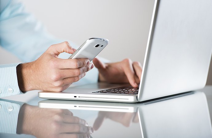 Wir beantworten in unserem AXA Hilfe Center Ihre Fragen online