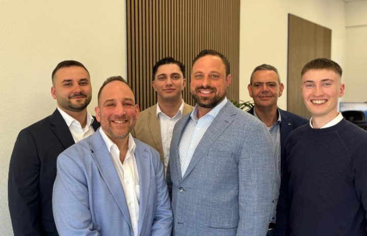 AXA Generalvertretung Christian May aus Köln