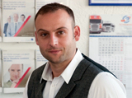 AXA Hauptvertretung Rene Defort aus Wurzen