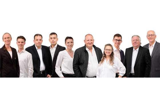 AXA Bezirksdirektion Stiefele GmbH aus Backnang